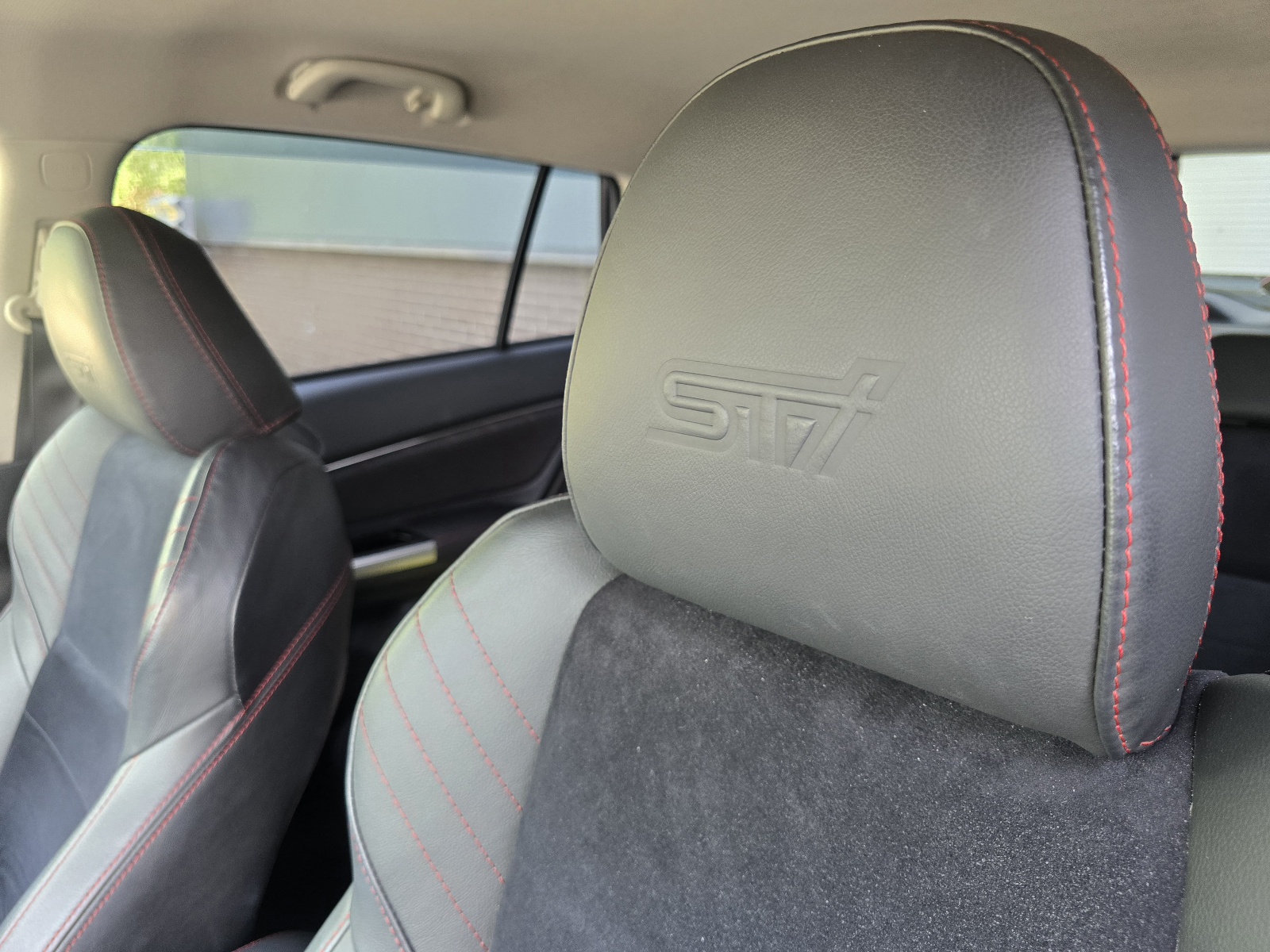2019 SUBARU Levorg 2.0 STi Sport Auto Eyesight Performance Pack