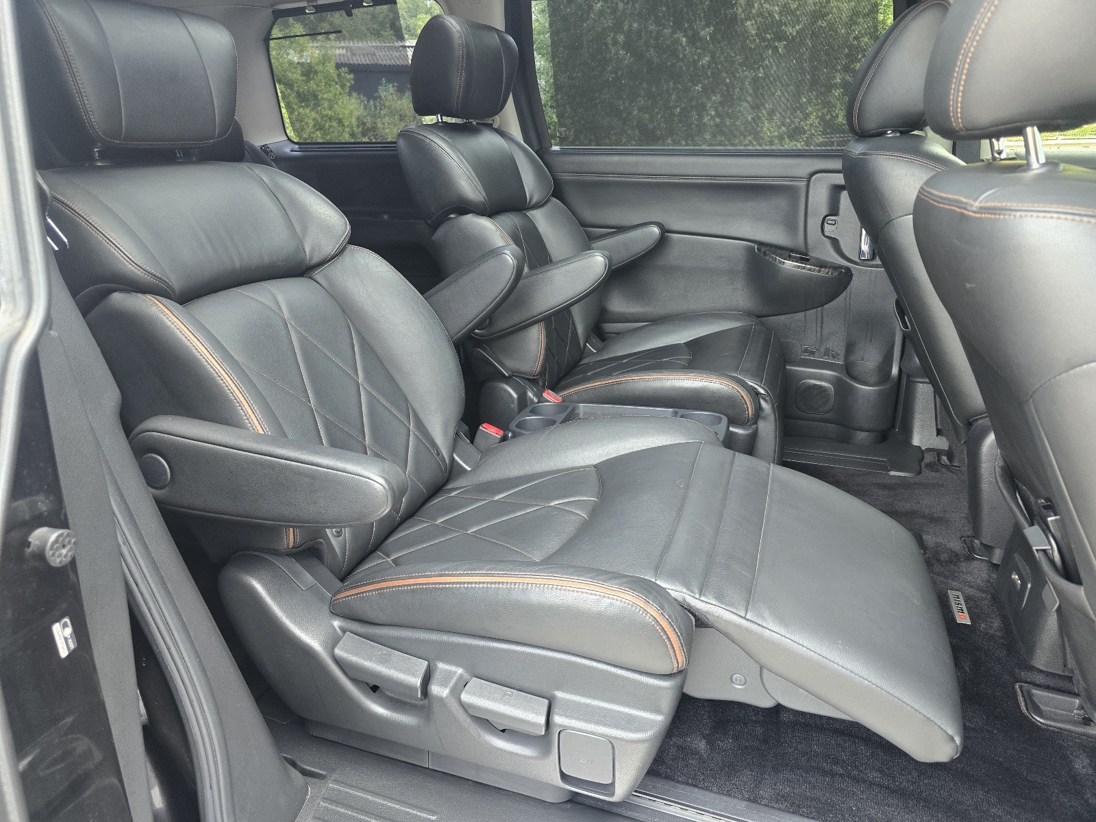 2014 Nissan Elgrand 3.5 V6 Nismo Edition