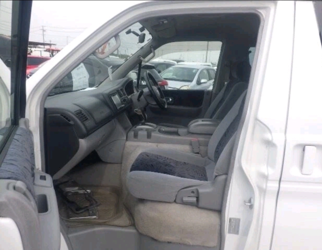 2002 MAZDA BONGO Friendee 2.5 V6 Aero City Runner AFT